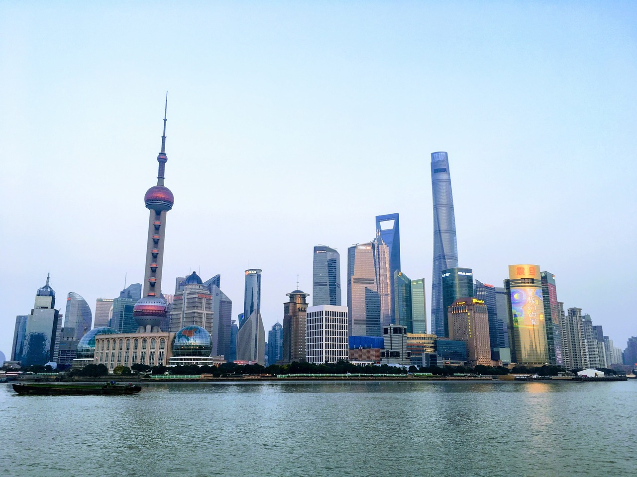 广州楼市新策略，一套房奖励销售高达八十万