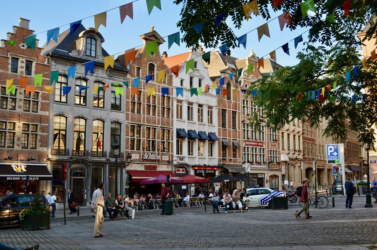 走进青旅旅行社，探索旅游新风尚