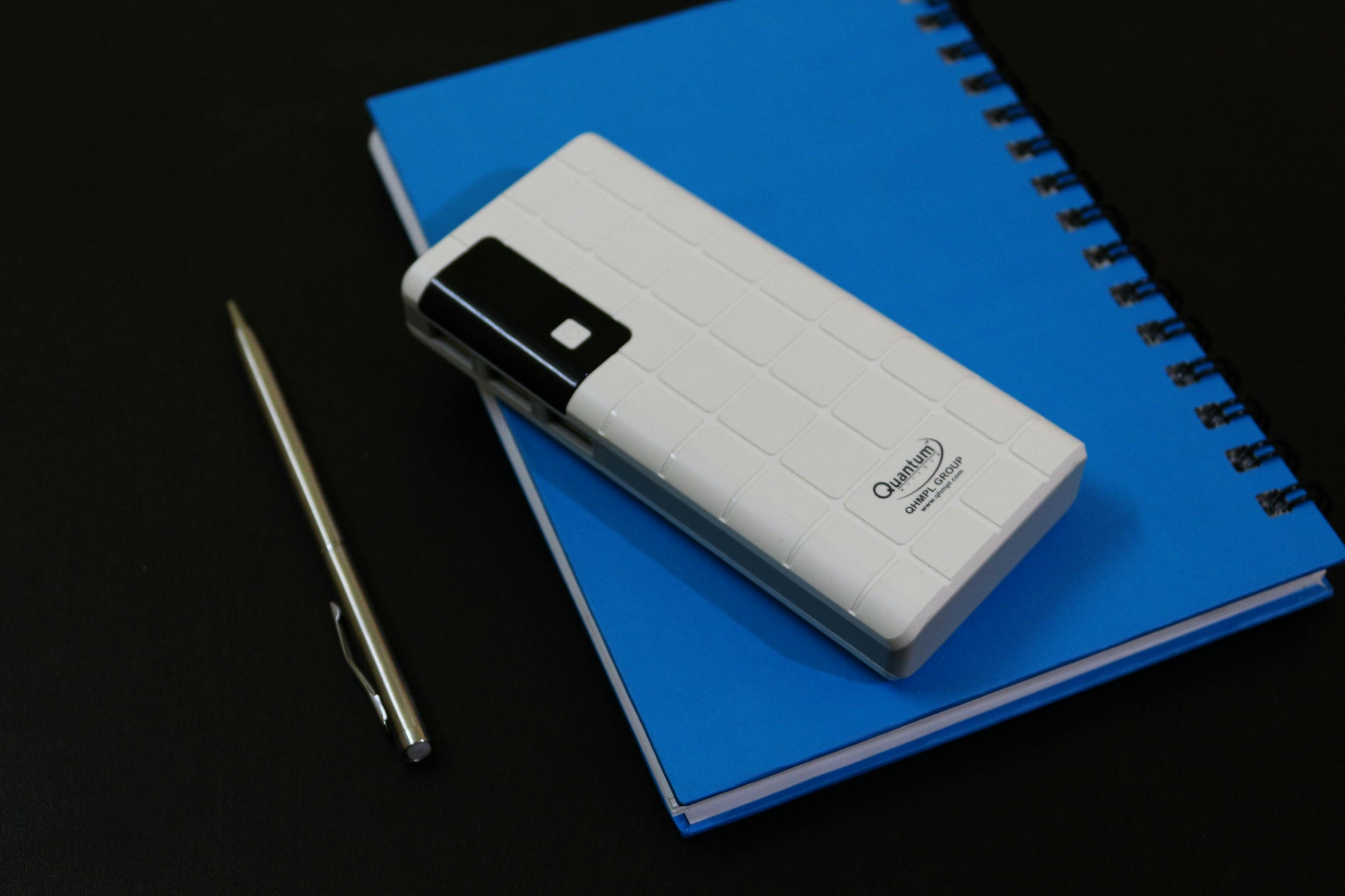 小米SU7 Ultra，售价52.99万的科技艺术品，究竟值不值？