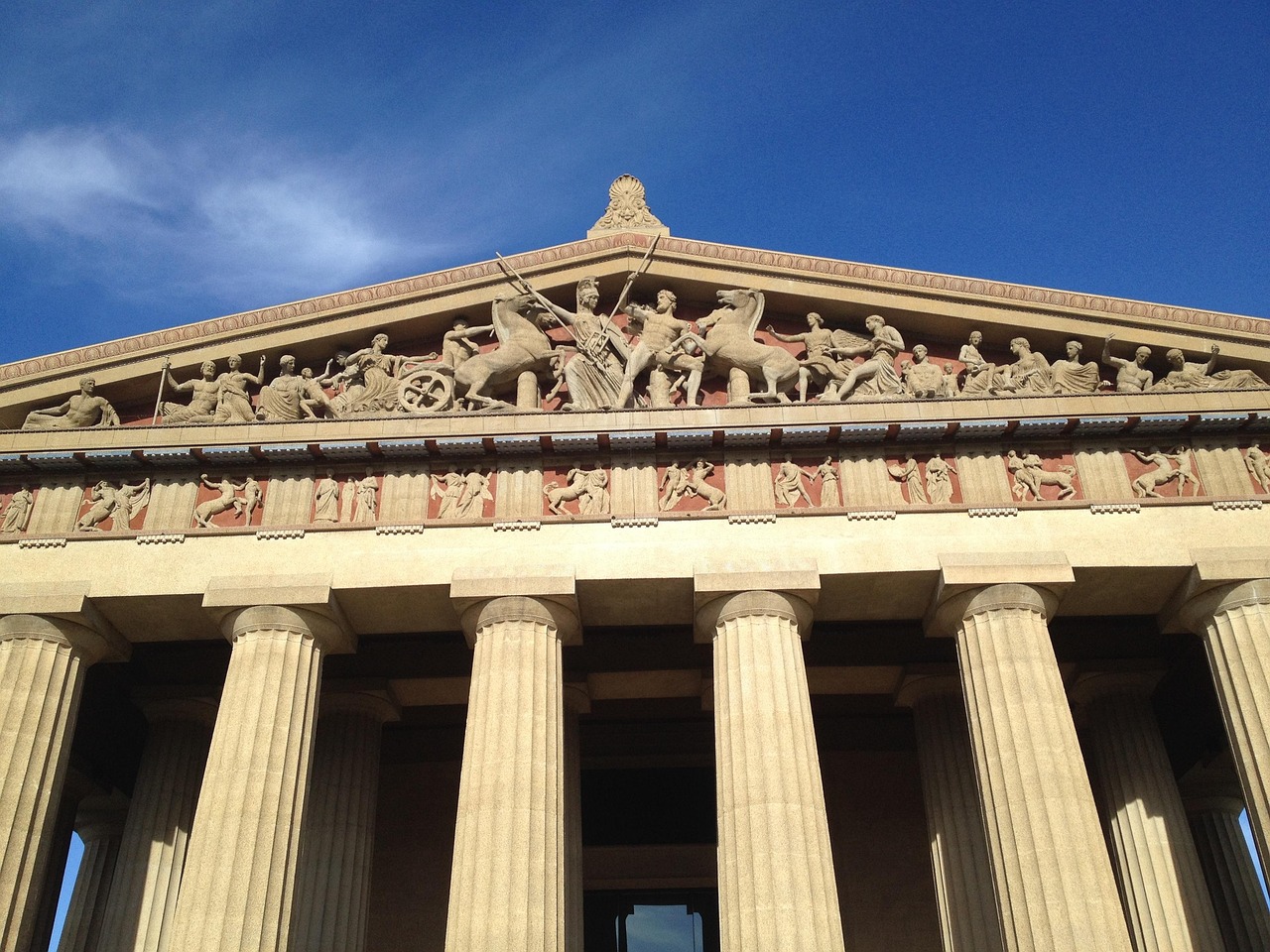 Discover the World:A Comprehensive Guide to Travel Information Centers in English