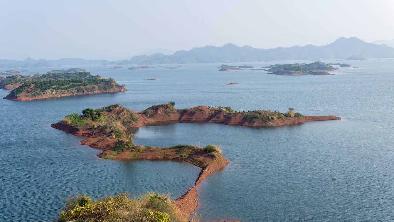千岛湖旅游景点攻略，探索中国最美湖泊的隐秘角落