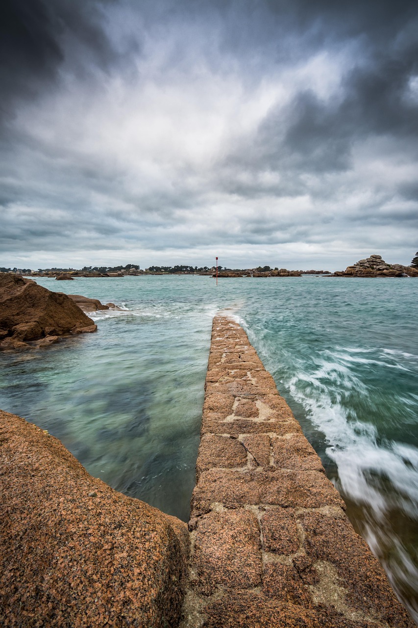 Discover the Wonders:A Guide to Crafting the Perfect English Essay on Scenic Spots