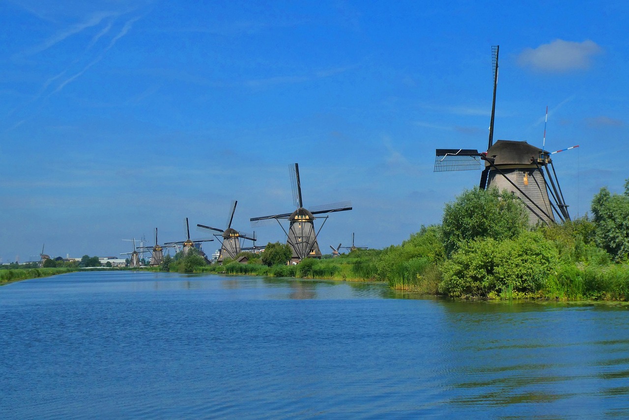 南昌旅游攻略，必去景点推荐，体验赣鄱文化与自然美景