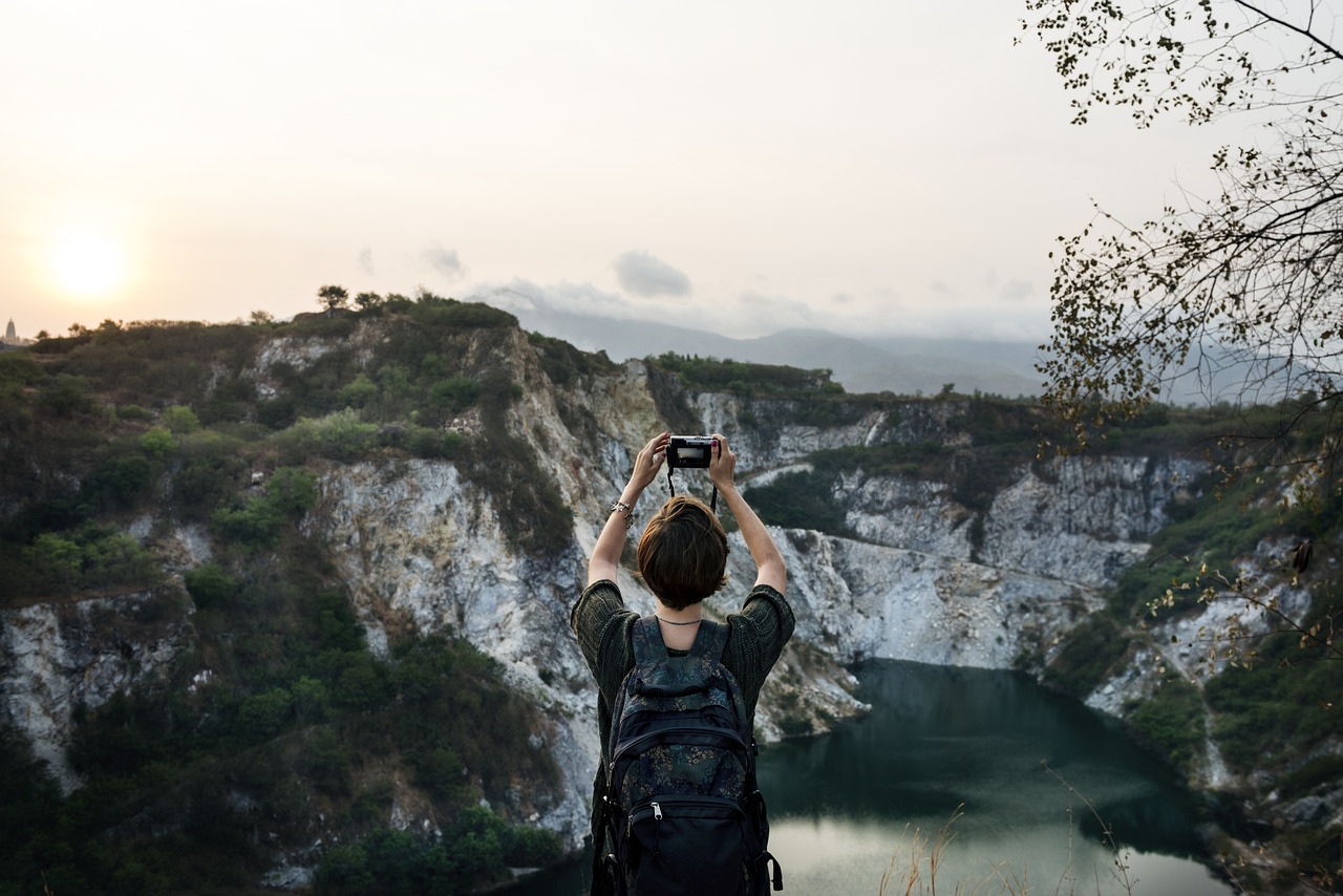 东北旅游必去的地方，探索中国东北的自然与文化瑰宝