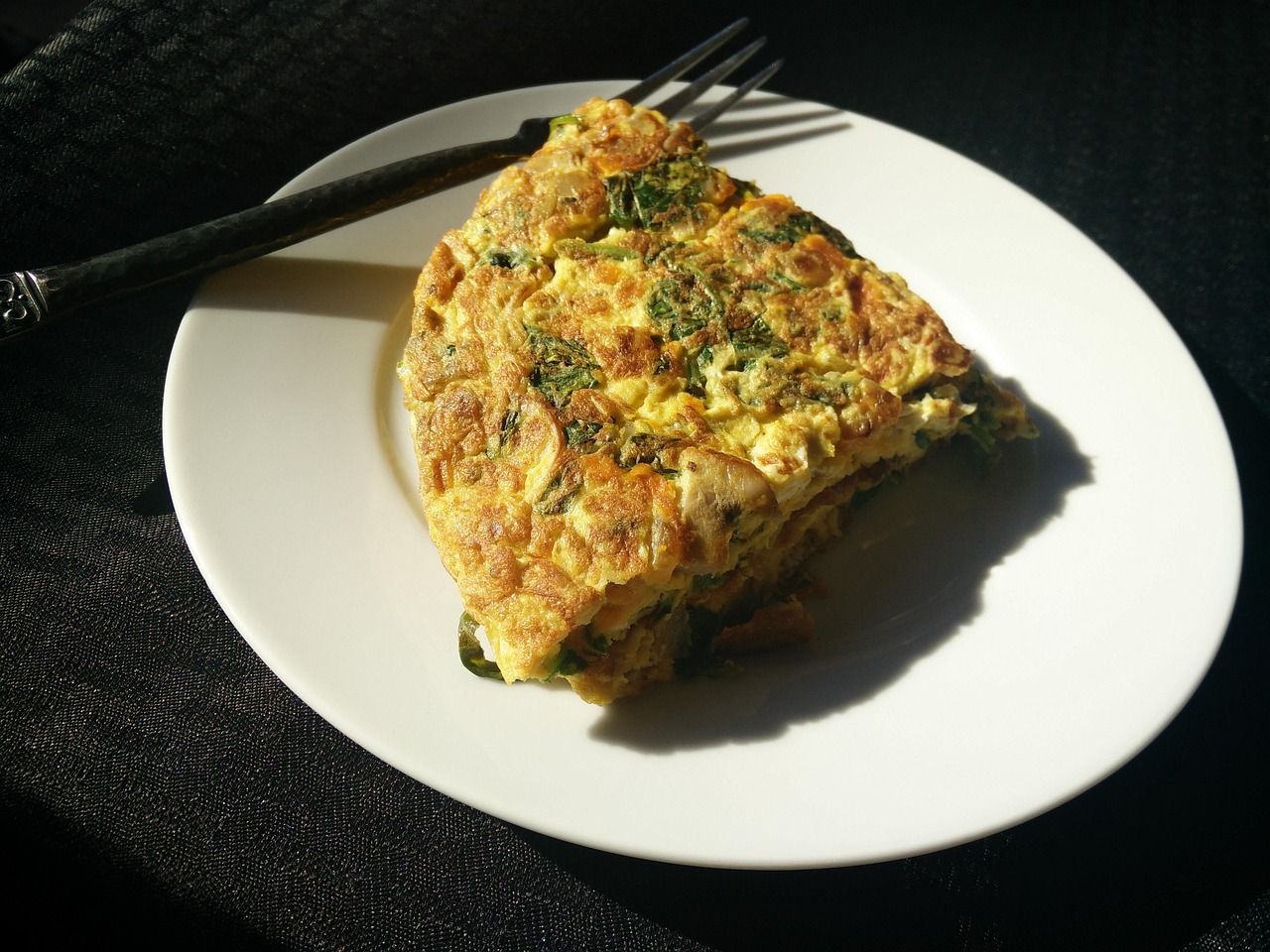 羊肉泡馍：千年美味背后的营养奥秘与制作秘诀，让你在家也能轻松享受正宗西安味道