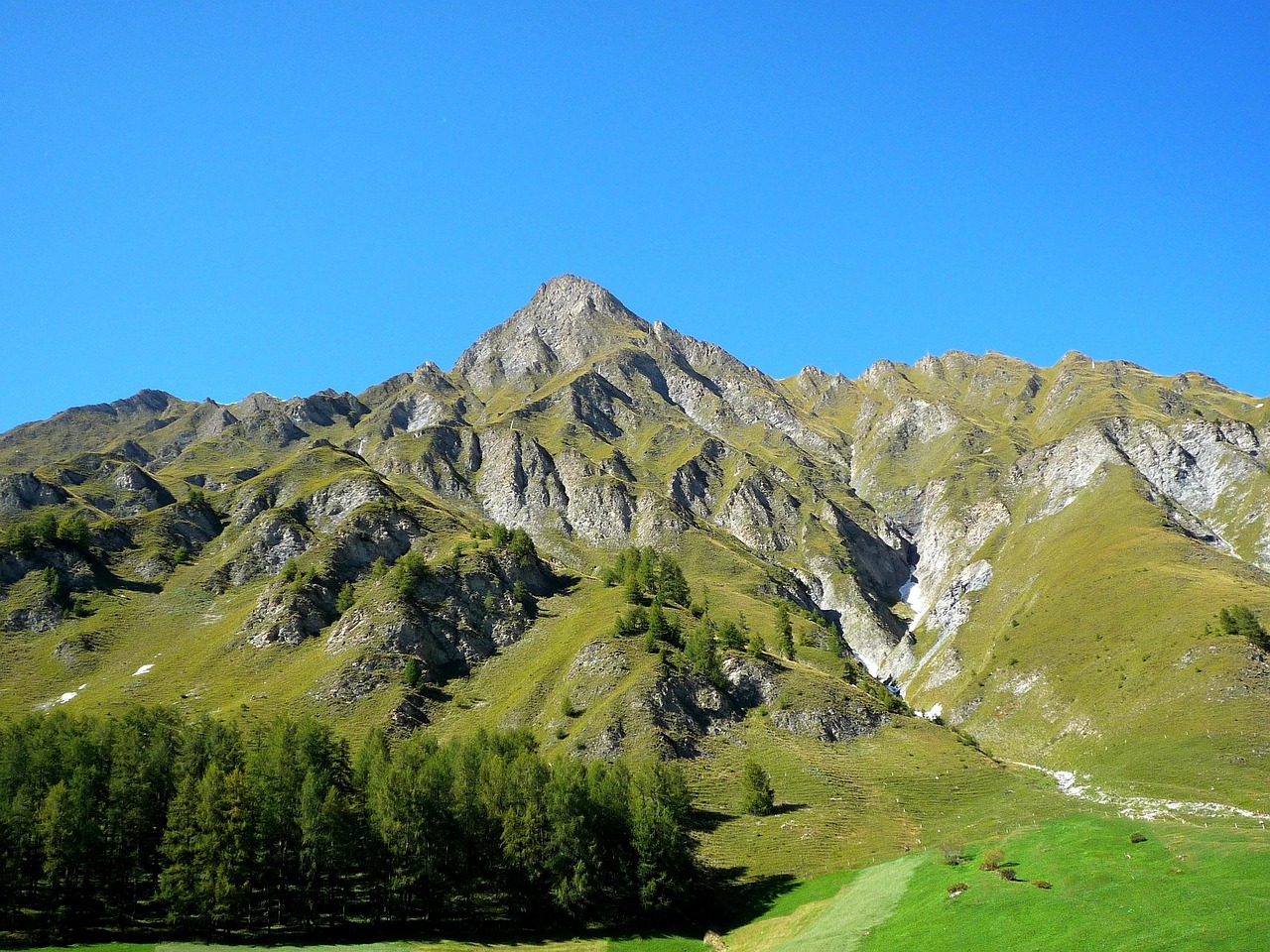 厦门天竺山旅游攻略：国家4A级景区天然氧吧，交通路线与四季游玩全指南