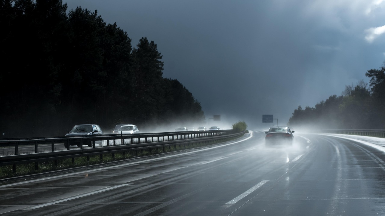 怀柔天气：未来5天精准预报与出行攻略，避开雨天烦恼尽享秋日美景