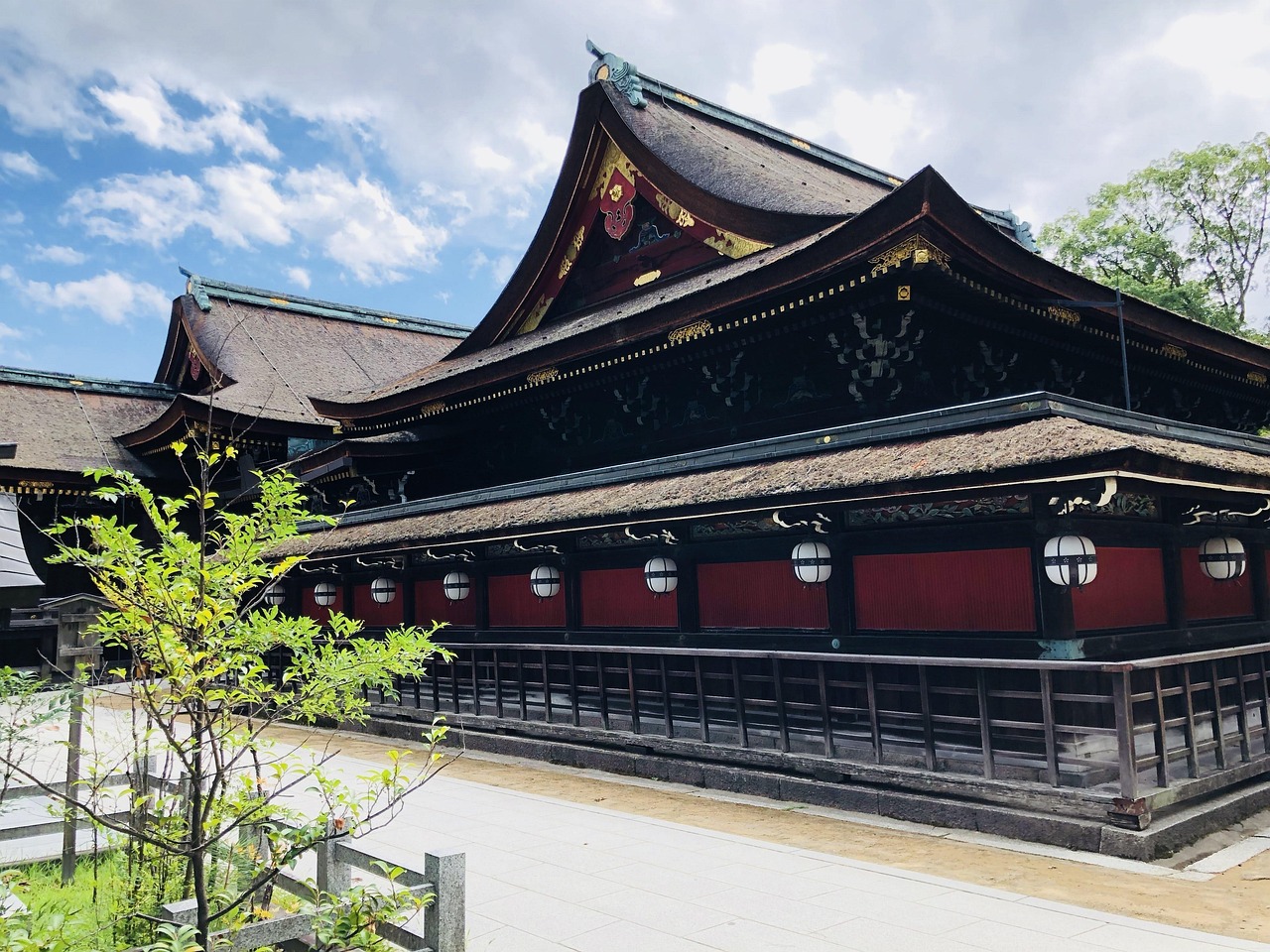 海岛金山寺旅游攻略：揭秘玄奘成长传说与千年古寺游览路线