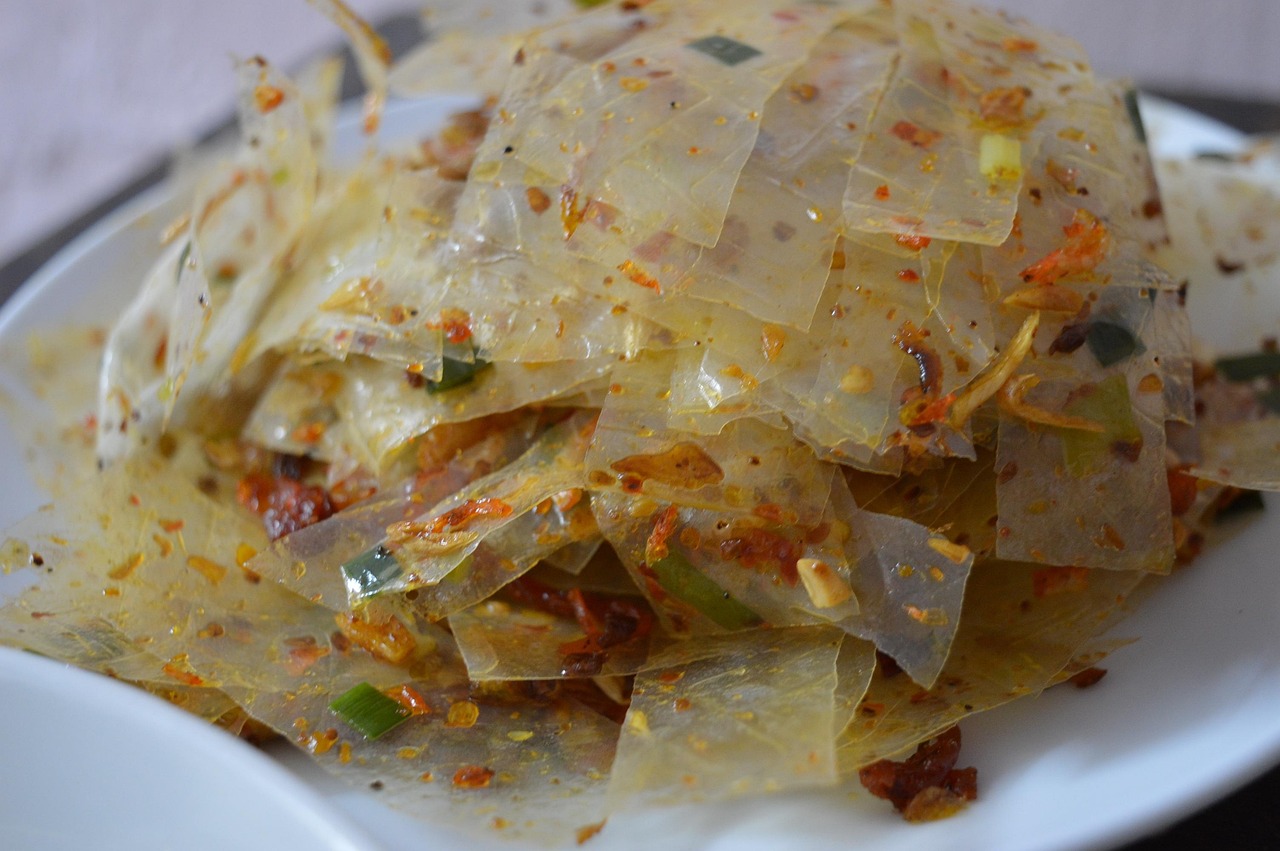 衡阳美食攻略：探寻湘江畔的鲜辣滋味与地道小吃
