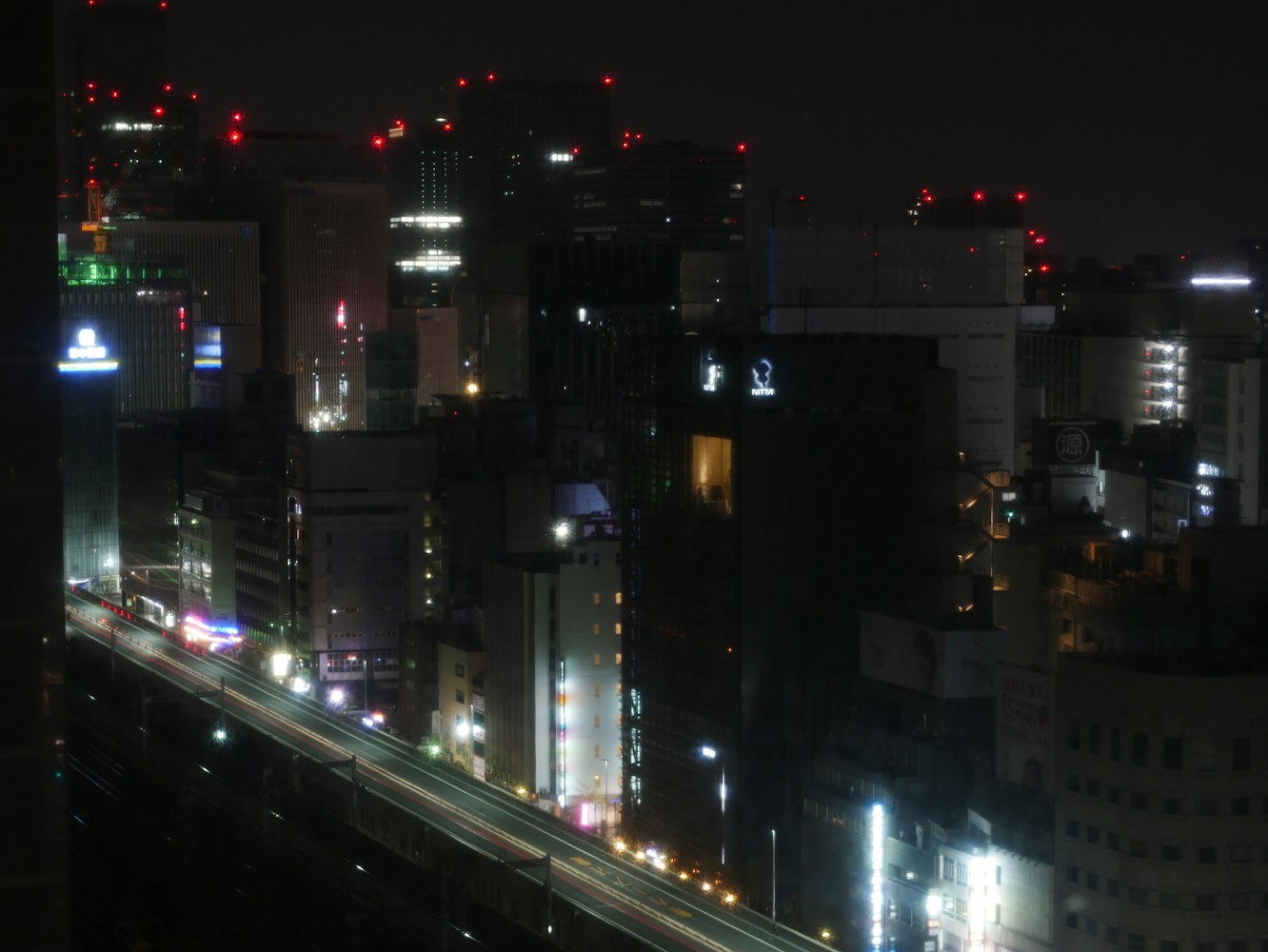 广州塔图片拍摄全攻略：从日景到夜景，多角度捕捉最美瞬间