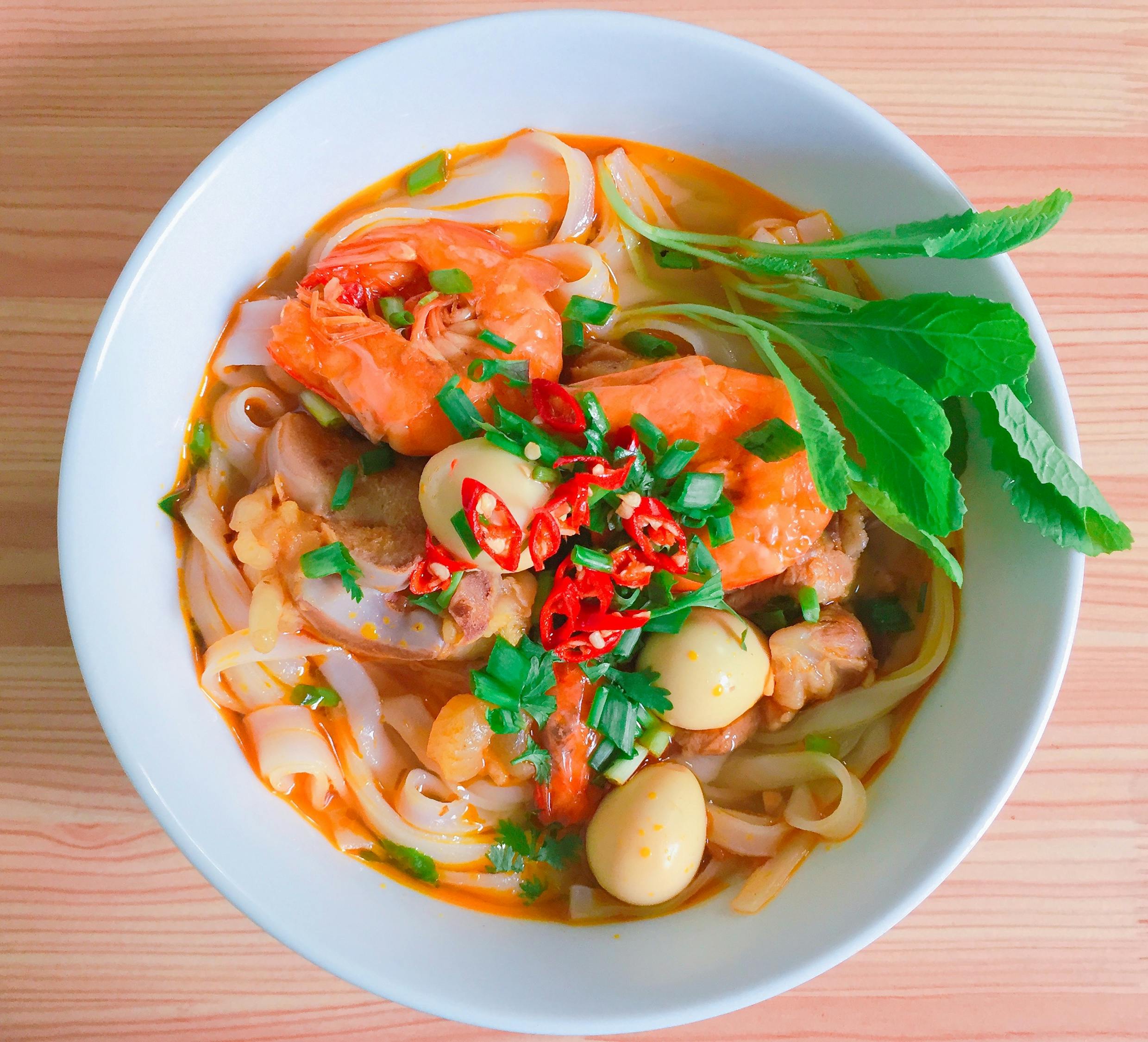 霸王别鸡：揭秘这道菜背后的历史典故与家常做法，轻松享受美食文化