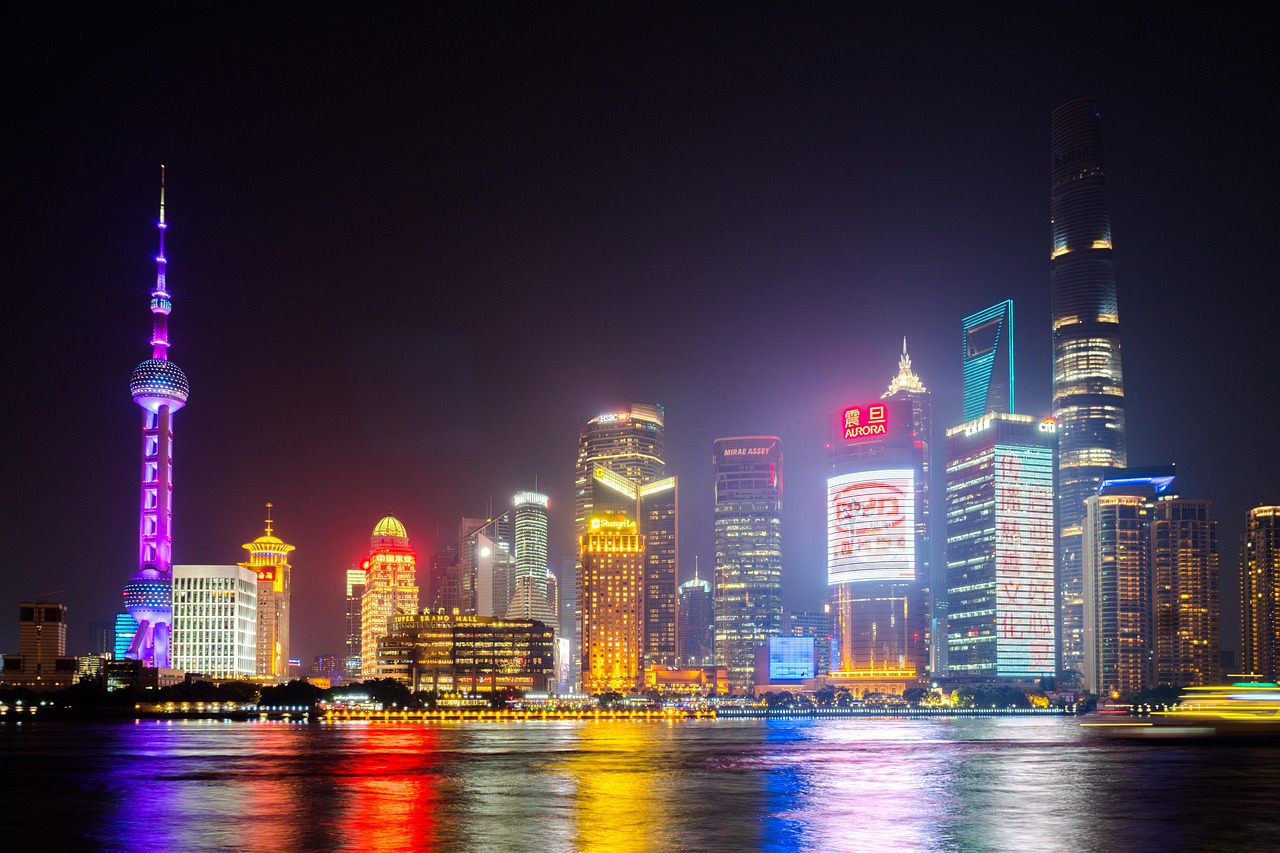 上海有哪些好玩的地方？外滩、迪士尼、豫园、陆家嘴全攻略，带你轻松玩转魔都