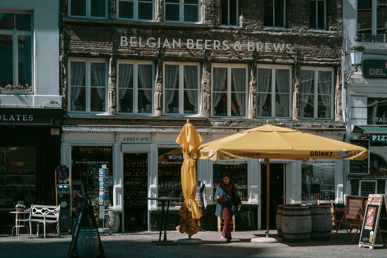 朗廷酒店：156年传奇英伦殿堂，揭秘粉色魔法与会员专属体验