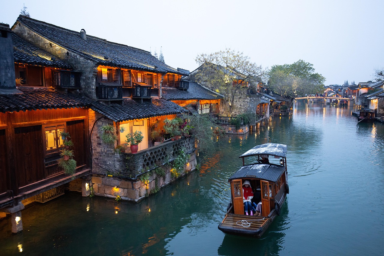 扬州高邮旅游全攻略：解锁水乡古城美食景点与实用贴士，轻松规划完美旅程