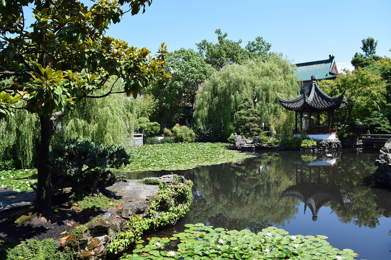南京六朝古都旅游攻略：探索千年文化遗址与沉浸式体验