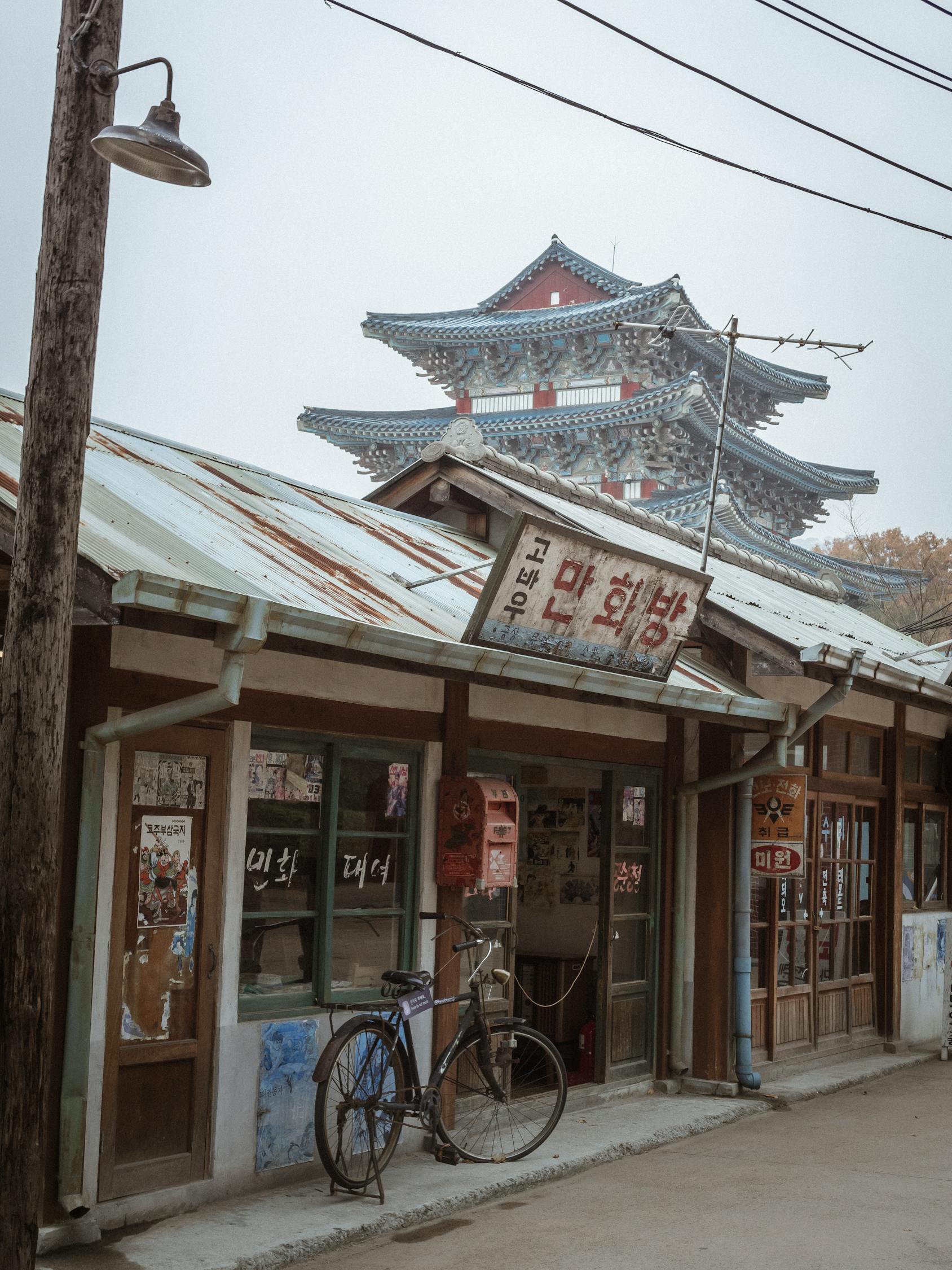 五台山佛光寺：千年古刹的完整历史与建筑奇迹，带你轻松穿越盛唐时光