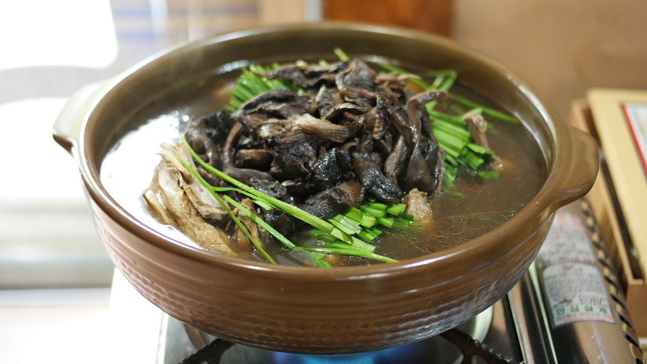 珠海特产选购指南：横琴生蚝、杏仁饼等正宗美食轻松带回家