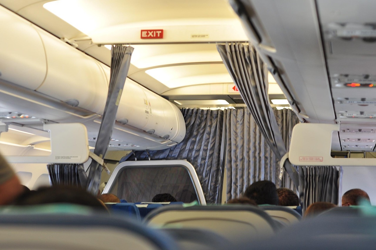 奥凯航空怎么样？真实体验告诉你乘坐感受与性价比