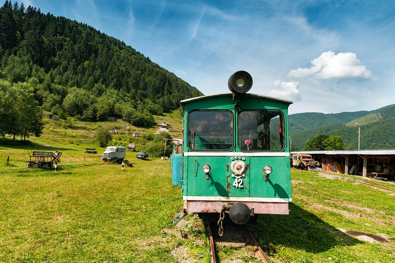 成都到峨眉山交通全攻略：高铁自驾包车任你选，轻松解锁天下秀景