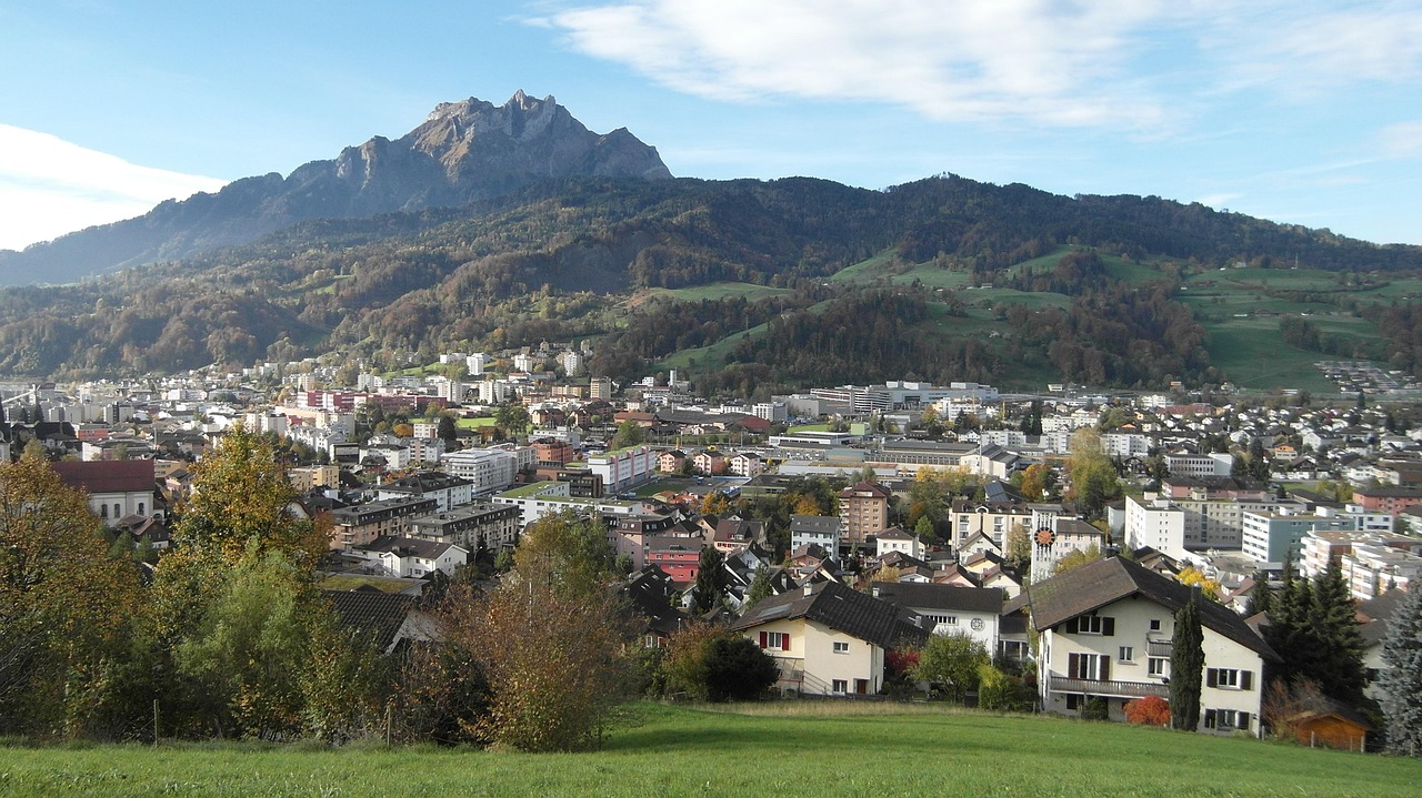 楼兰古城为什么是禁区?揭秘千年遗址背后的保护真相与未解之谜