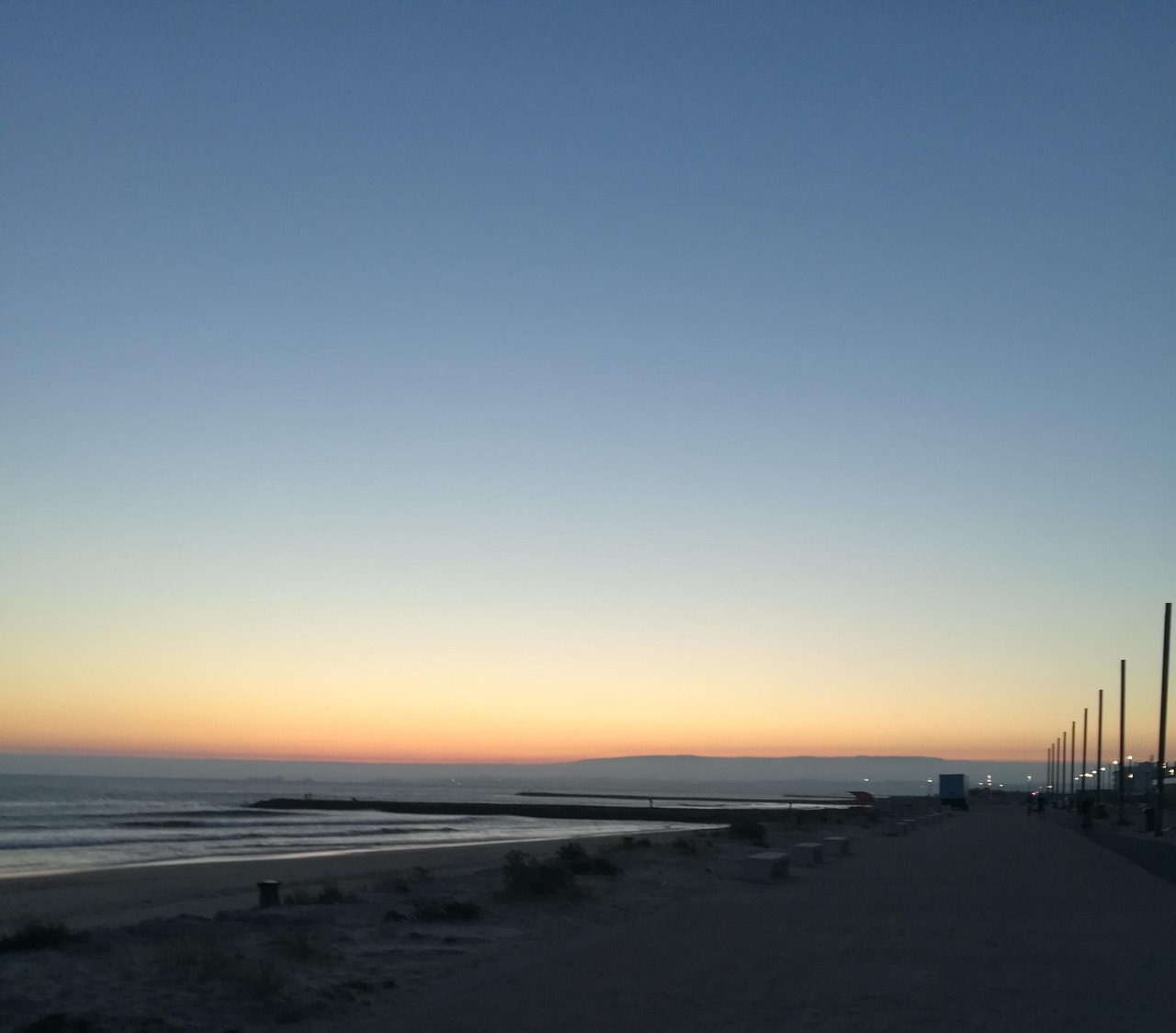 大连滨海路徒步攻略:山海相连的绝美风景与轻松路线全解析