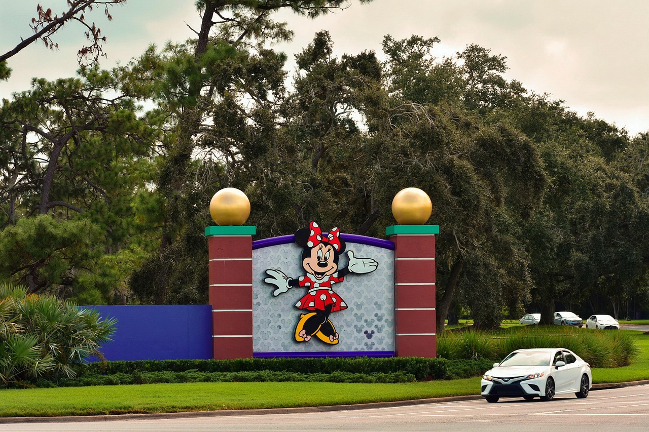 安吉滑雪场全攻略：江南冰雪乐园交通、价格、装备与游玩避坑指南